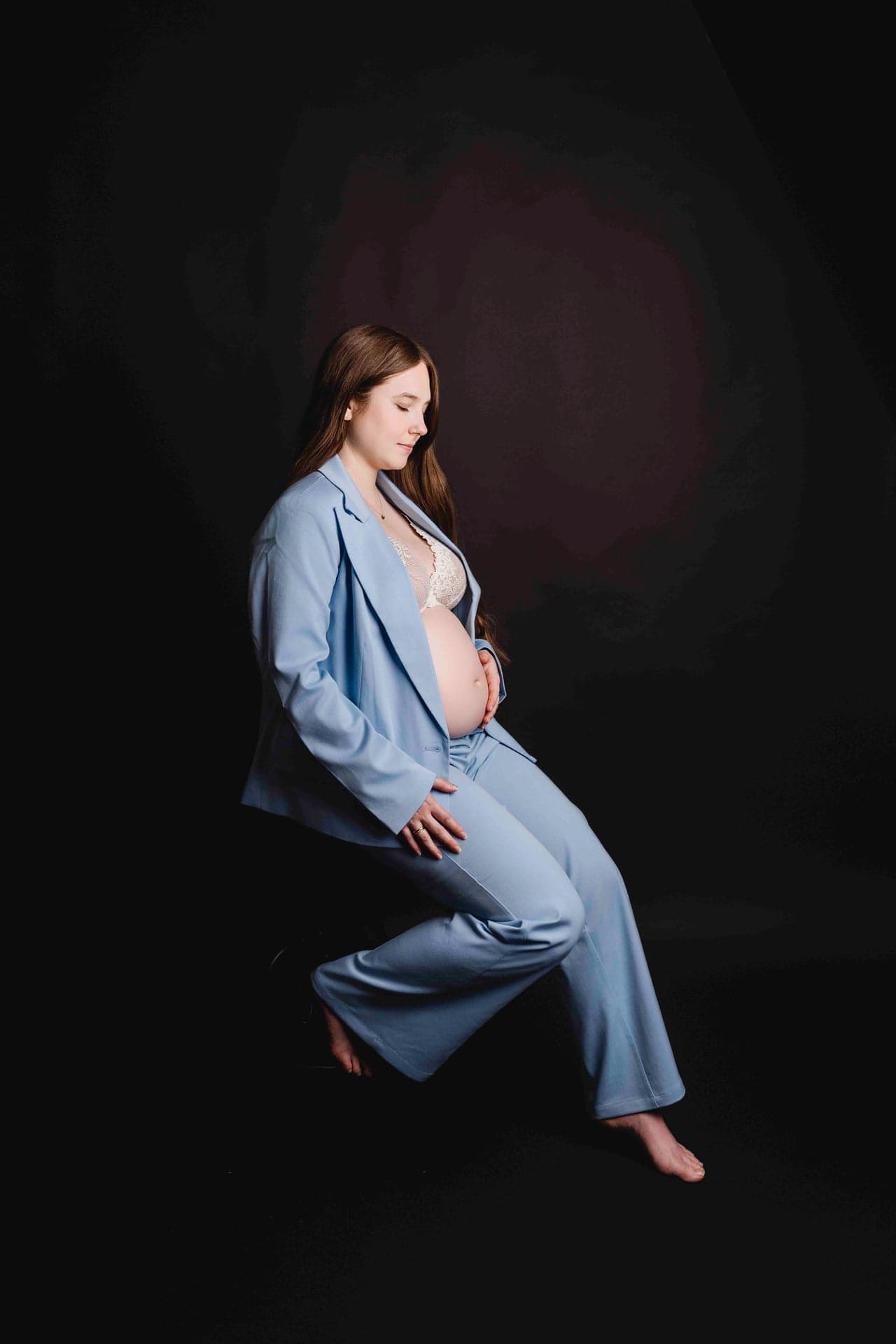 Babybauch Fotografie Niederösterreich – ruhige Studioatmosphäre